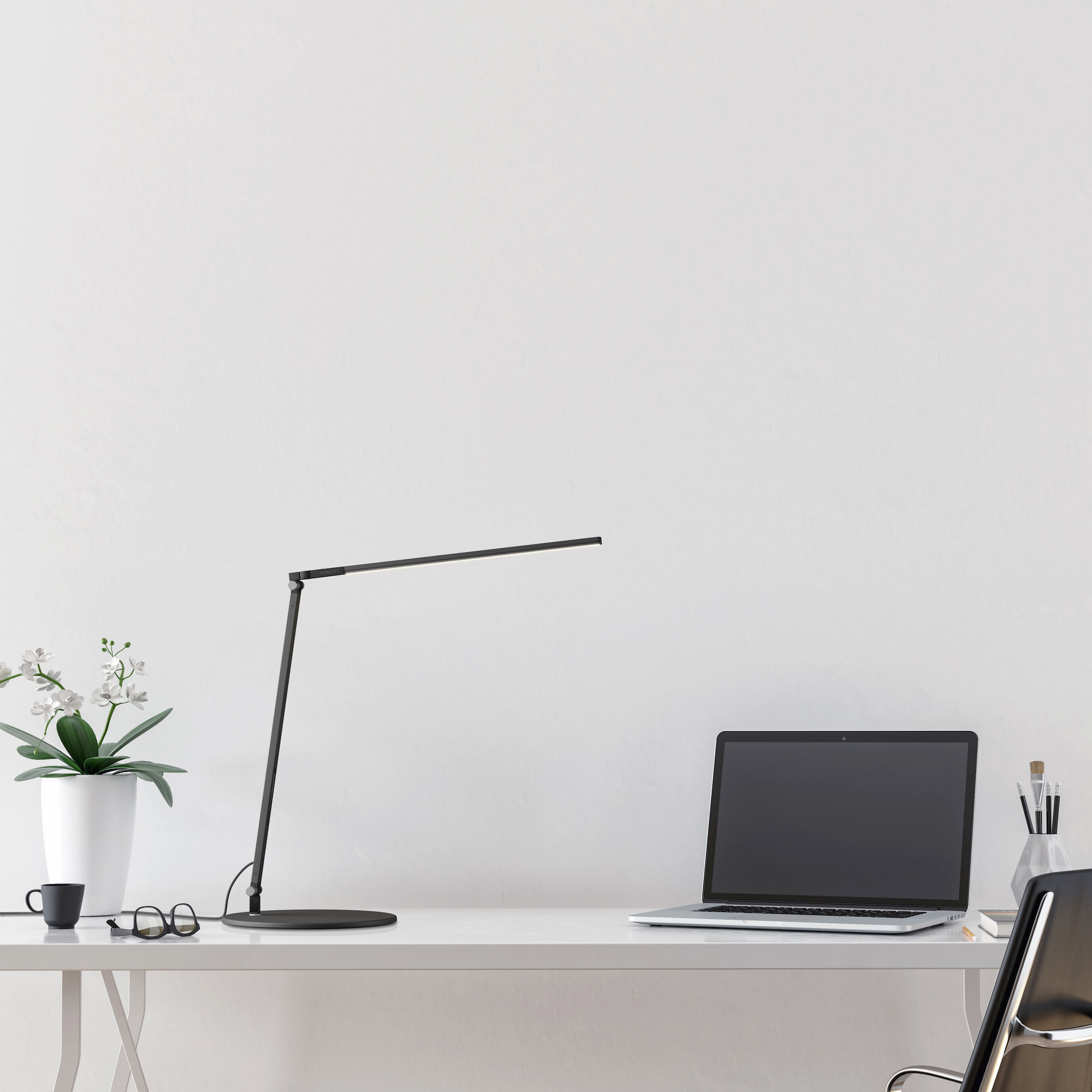 Z-Bar Solo 18 inch 6.00 watt Silver Desk Lamp Portable Light